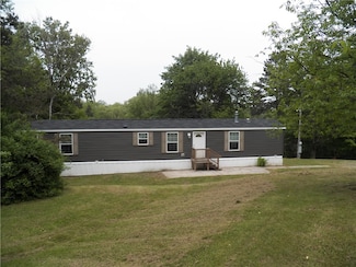 3620 Oakmount Rd, Bloomfield, NY 14469