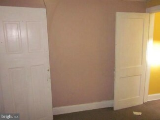 2106 Herbert St, Baltimore, MD 21217