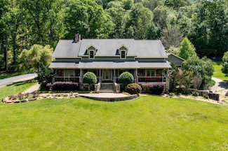4167 Downings Creek Rd, Hayesville, NC 28904