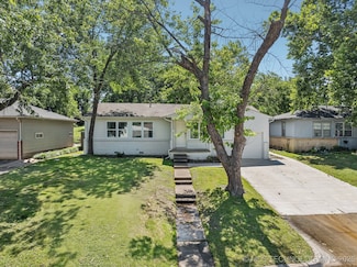 2818 S Pittsburg Ave, Tulsa, OK 74114