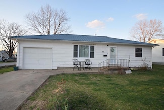 1920 Jefferson St, Unionville, MO 63565