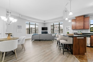 1155 Ford Rd Unit 502, Saint Louis Park, MN 55426