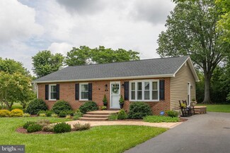 210 Wythe Ave, Stephens City, VA 22655