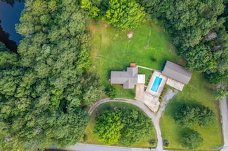 880 Rolling Hills Rd, Gadsden, AL 35901