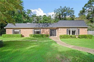 2000 Riverview Ave, Mobile, AL 36605