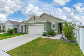 1982 King Ranch St, Kindred, FL 34744