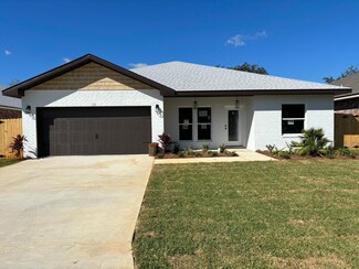 65 4th St, Shalimar, FL 32579