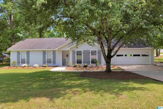 4428 Englewood Rd, Helena, AL 35080