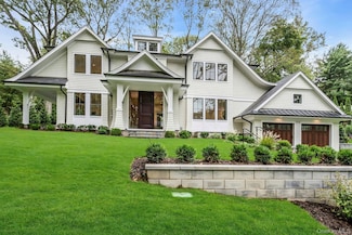 80 The Oaks, Roslyn, NY 11576