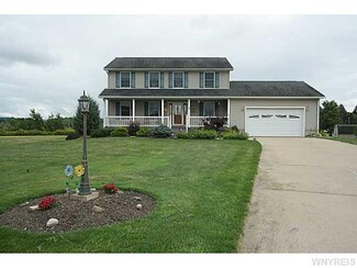 9 Sunburst Ln, Allegany, NY 14706