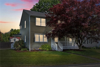 30 Sophia Dr, Warwick, RI 02886