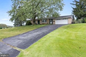 765 Saint Johns Rd, Hamburg, PA 19526