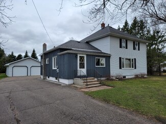 804 N Hogan St, Antigo, WI 54409