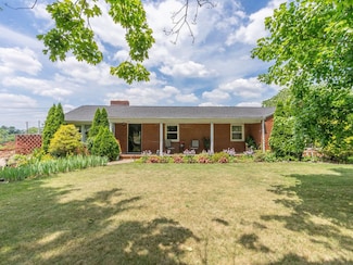 520 Broadview Dr, Harrisonburg, VA 22802