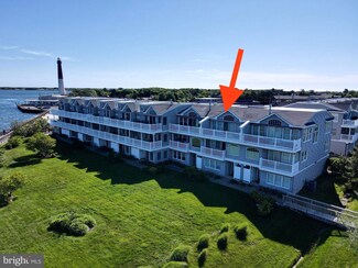 40 W 4th St Unit 8, Barnegat Light, NJ 08006