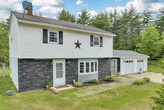 11 Gray Fox Rd, Effingham, NH 03882