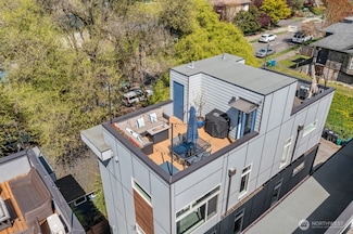 726 Martin Luther King Junior Way Unit C, Seattle, WA 98122