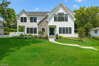 14 Argyle Ct, Summit, NJ 07901