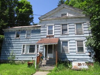 48 Front St, Marathon, NY 13803