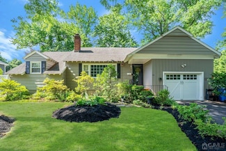 23 Valley Rd, Colonia, NJ 07067