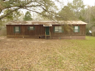 1024 Reggie Martin Dr, McComb, MS 39648