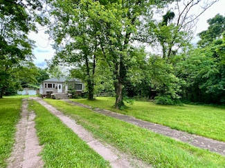 1300 N Central Ave, Monett, MO 65708