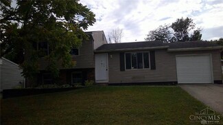 2231 Wienburg Dr, Moraine, OH 45418