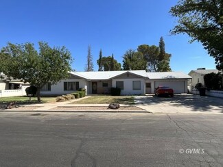 1217 S 7th Ave, Safford, AZ 85546