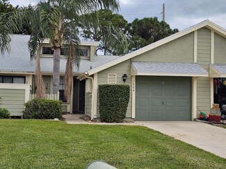1468 SE Colchester Cir, Port Saint Lucie, FL 34952