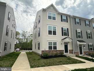1126 Dovetail Cir, Fredericksburg, VA 22401