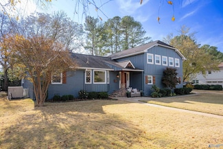411 Zandale Dr SW, Huntsville, AL 35801