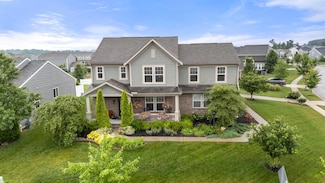 1488 Adena Pointe Dr, Marysville, OH 43040