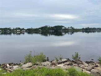 2616 Sunset Dr, New Smyrna Beach, FL 32168