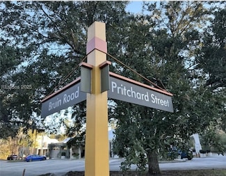 54 Pritchard St, Bluffton, SC 29910