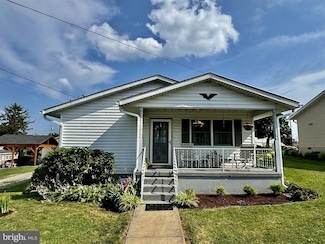 214 E 6th Ave, Ranson, WV 25438