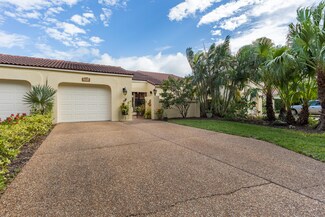 2554 Deer Creek Emerald Way N, Deerfield Beach, FL 33442
