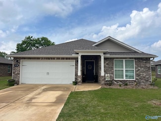 3130 Lea Ln SE, Decatur, AL 35603