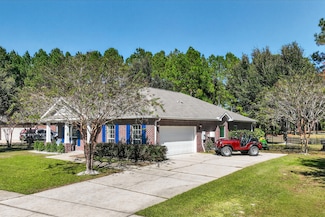 63 Camellia Ct, Freeport, FL 32439