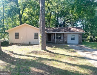 556 Roy Huie Rd, Riverdale, GA 30274