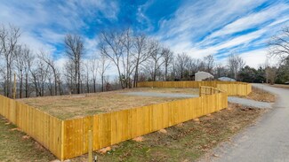 21 Ridgefield, Holland, AR 72173