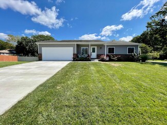 6924 Maybrook St, Columbus, OH 43235