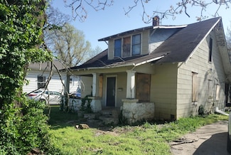 2146 N Robberson Ave, Springfield, MO 65803