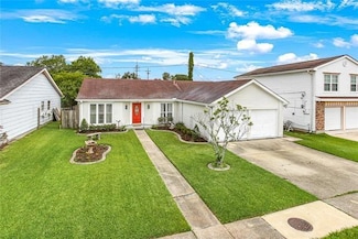 1472 Alison St, Gretna, LA 70056