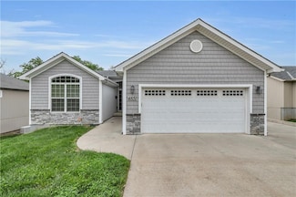 4851 NE Antioch Rd, Kansas City, MO 64119