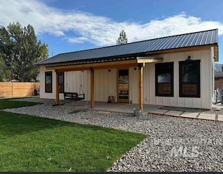 119 Locust St, Horseshoe Bend, ID 83629