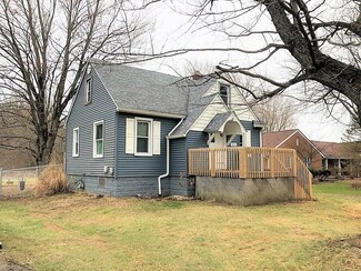 828 Howland Wilson Rd SE, Warren, OH 44484