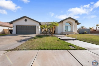 1268 Topaz Ct, Calexico, CA 92231