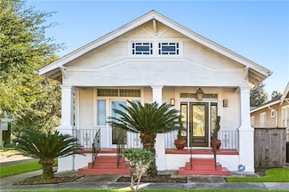 4902 S Saratoga St, New Orleans, LA 70115
