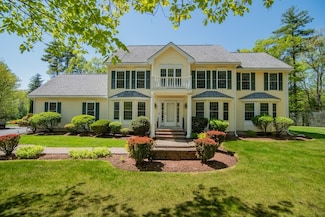 17 Stonepost Rd, Pelham, NH 03076