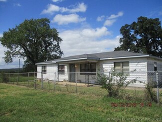 886 Sunset Rd, Healdton, OK 73438